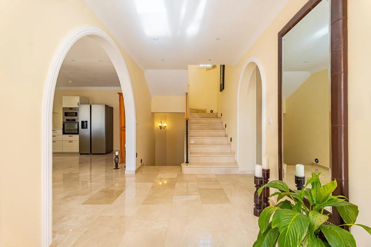 Fuengirola Villa Majestic Mijas İspanya
